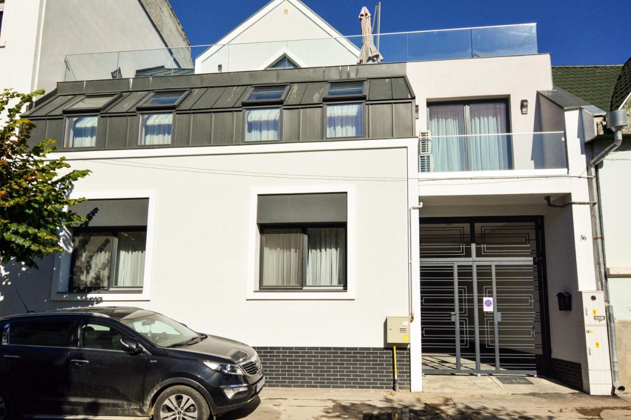 Mandarin Premium Apartments Târgu-Mureş Εξωτερικό φωτογραφία