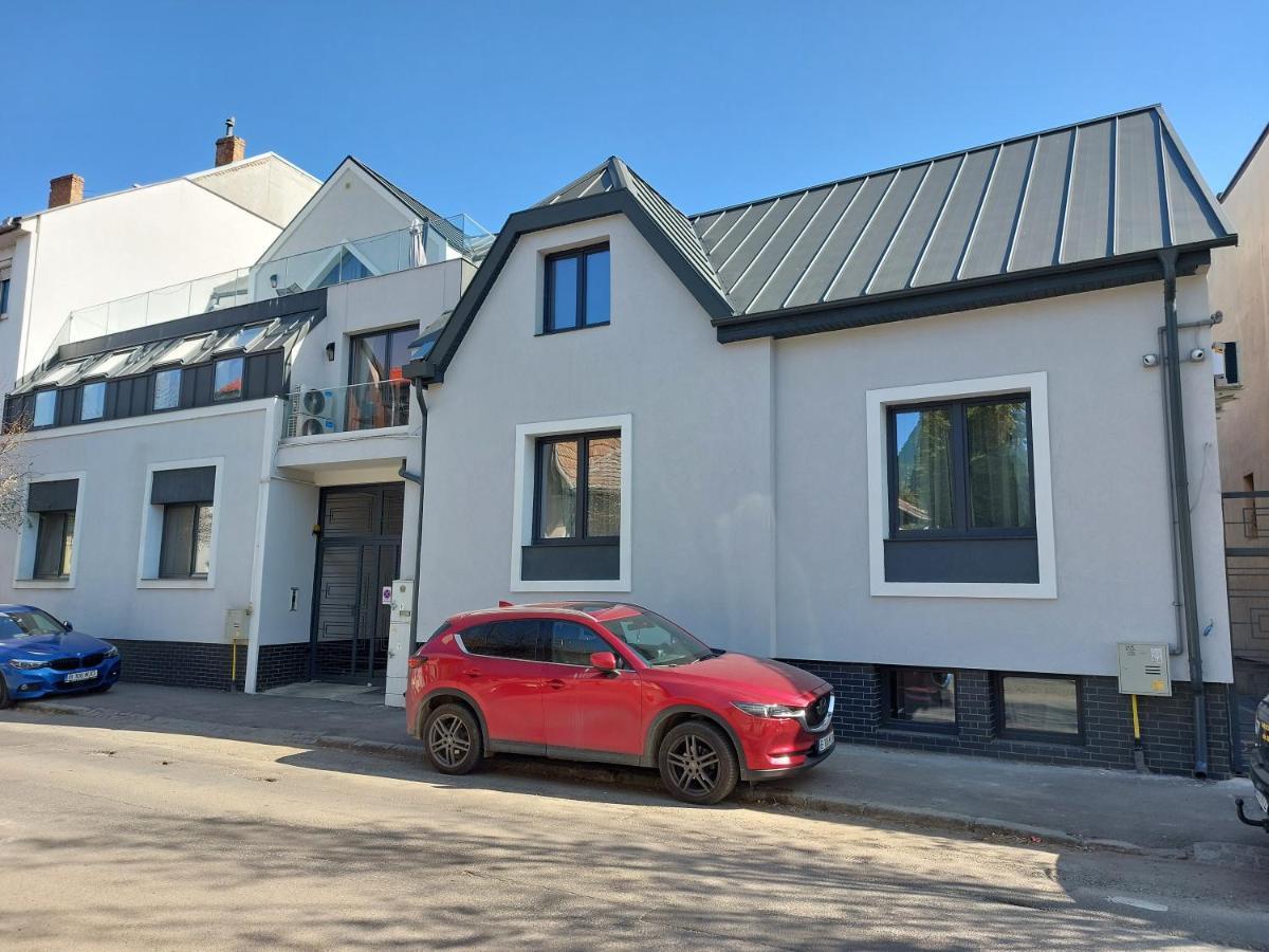 Mandarin Premium Apartments Târgu-Mureş Εξωτερικό φωτογραφία
