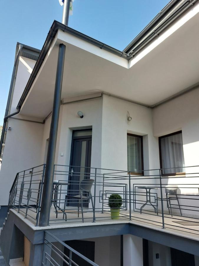 Mandarin Premium Apartments Târgu-Mureş Εξωτερικό φωτογραφία